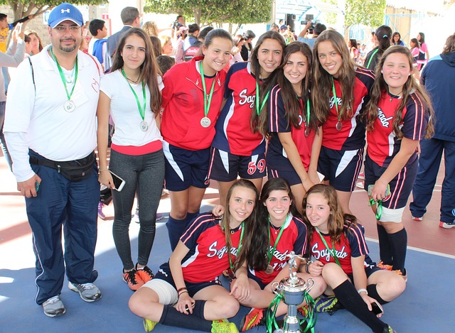 判并防守 判并防守